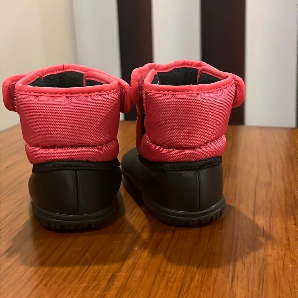 Polo Ralph Lauren Fuchsia Winter Crib Booties Boots Shoes Infant Baby Girls Sz 2